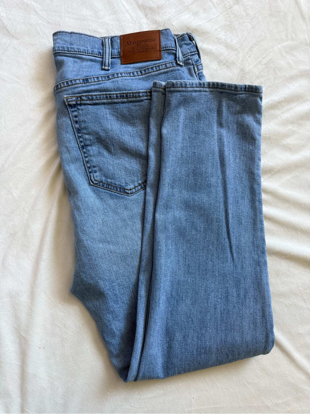Abercrombie & Fitch Men's Athletic Skinny Stretch Jeans